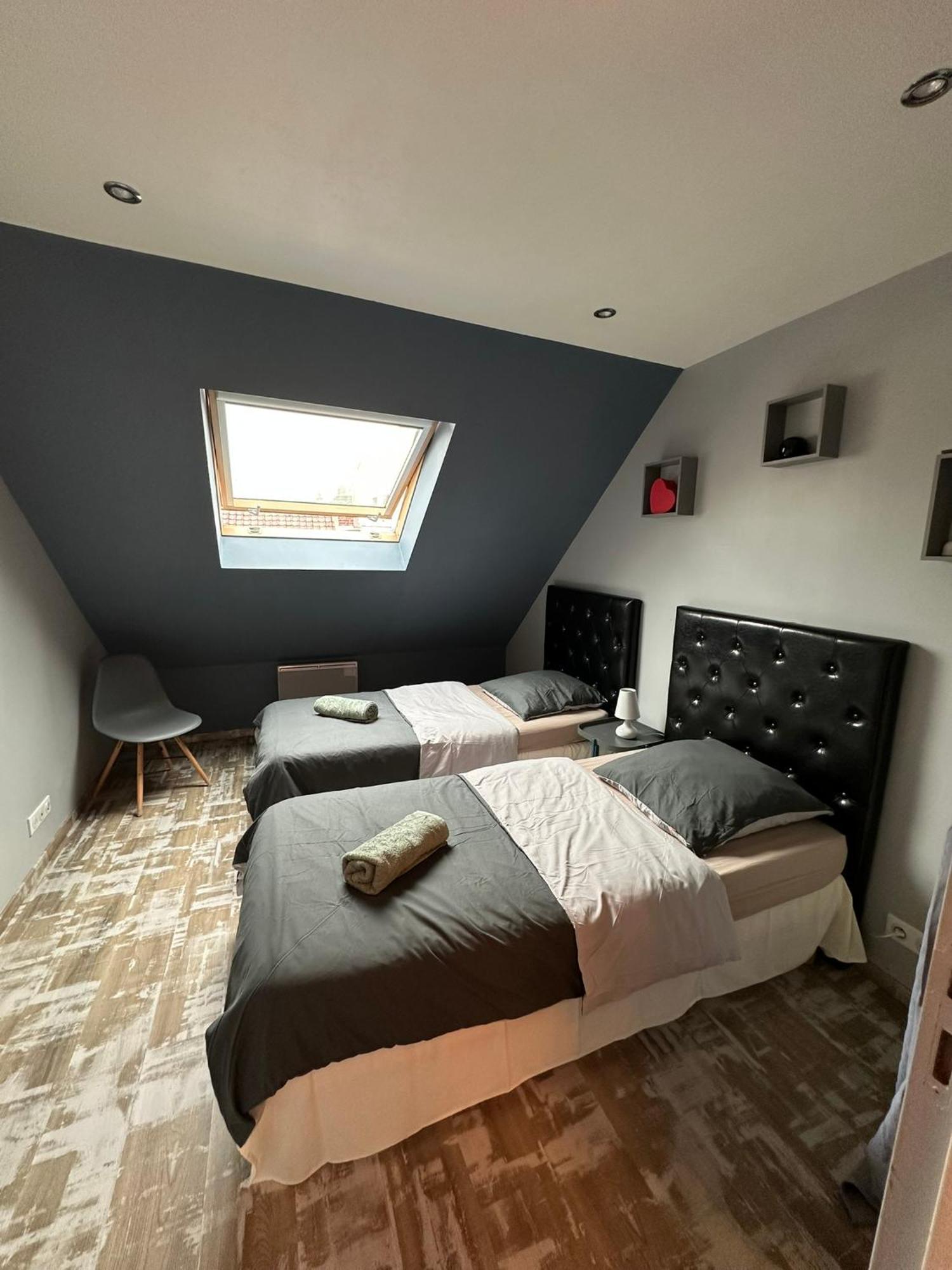 Loc'Apparts Beaumont-sur-Oise Exterior foto