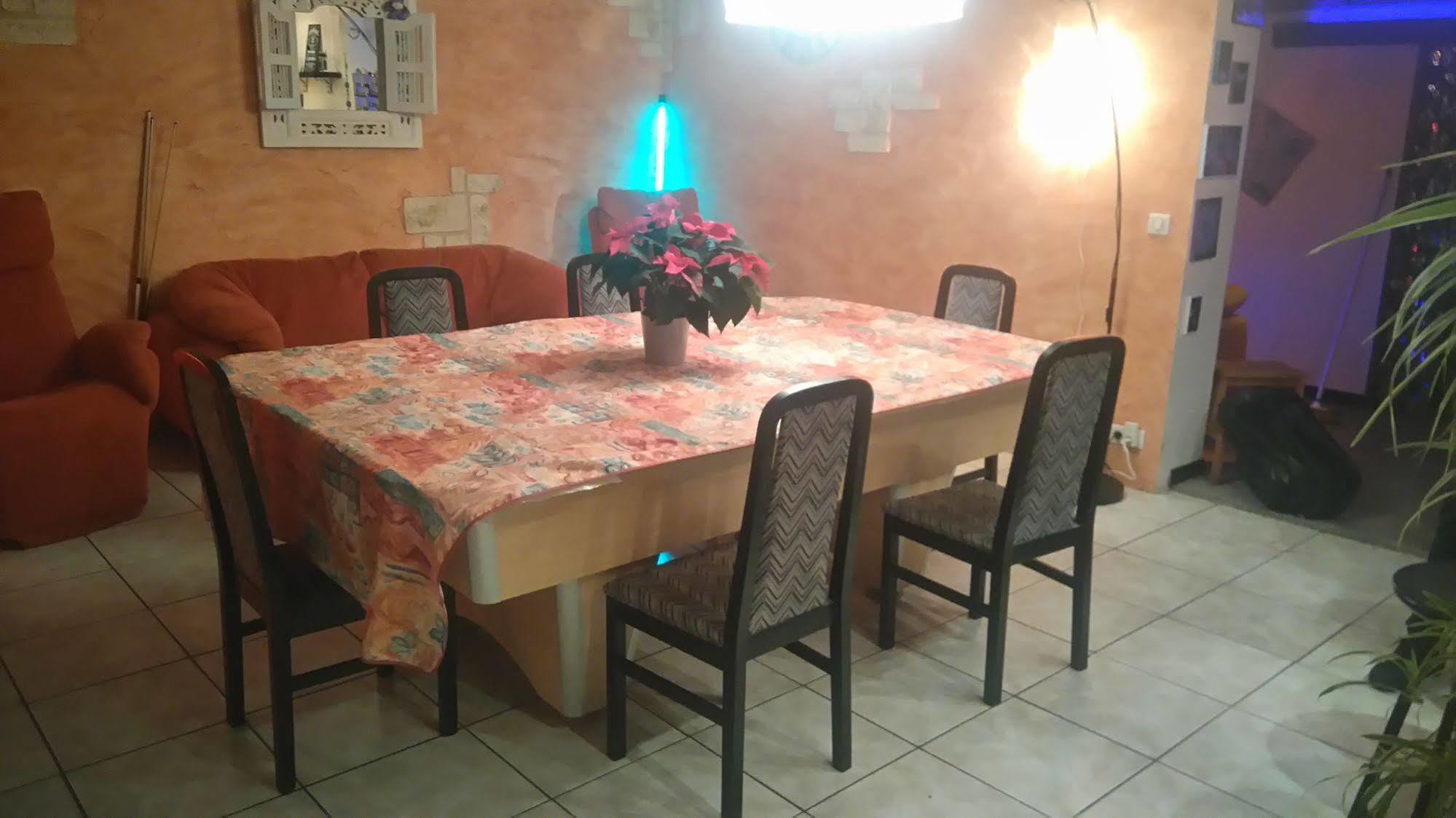 Loc'Apparts Beaumont-sur-Oise Exterior foto