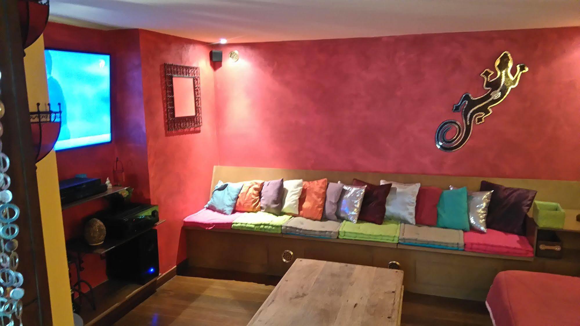 Loc'Apparts Beaumont-sur-Oise Exterior foto
